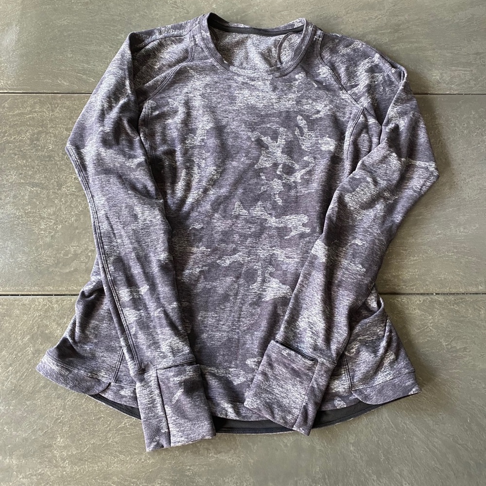 Lululemon top